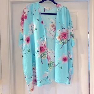 Davi & Dani Lightweight Shawl/Cardigan